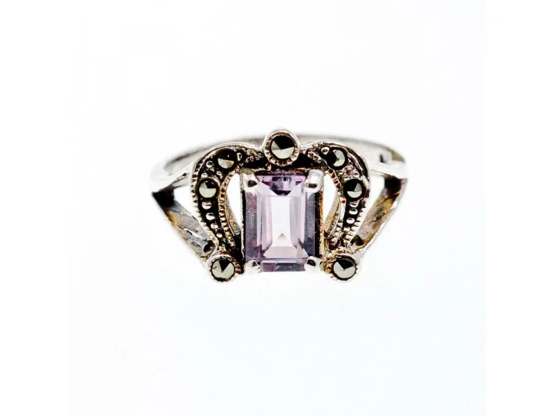 925 Sterling Silver Iolite & Marcasites Ring Size 7 - Image 2 of 4