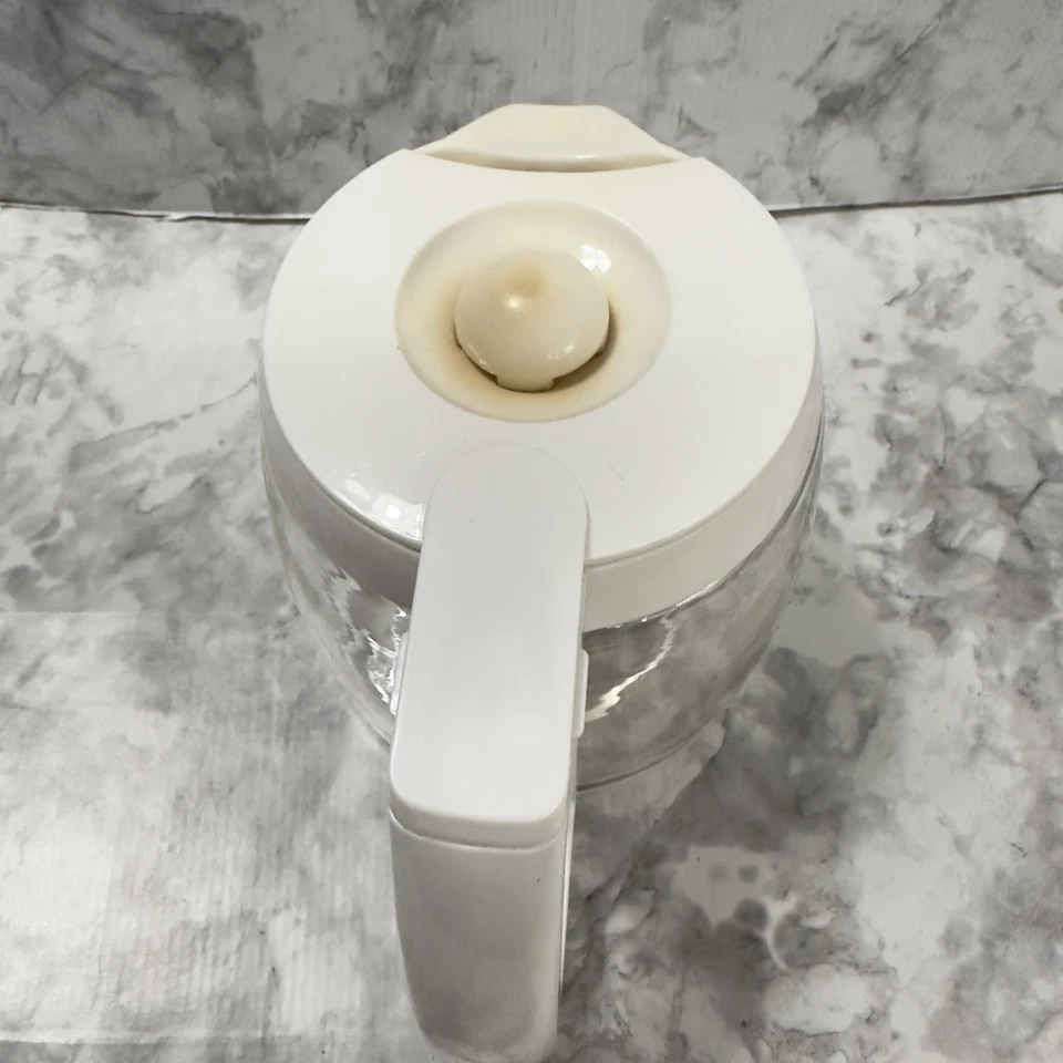 Cuisinart Coffee Pot Glass Carafe & Lid Replacement White Model DGB-500 - Image 2 of 4