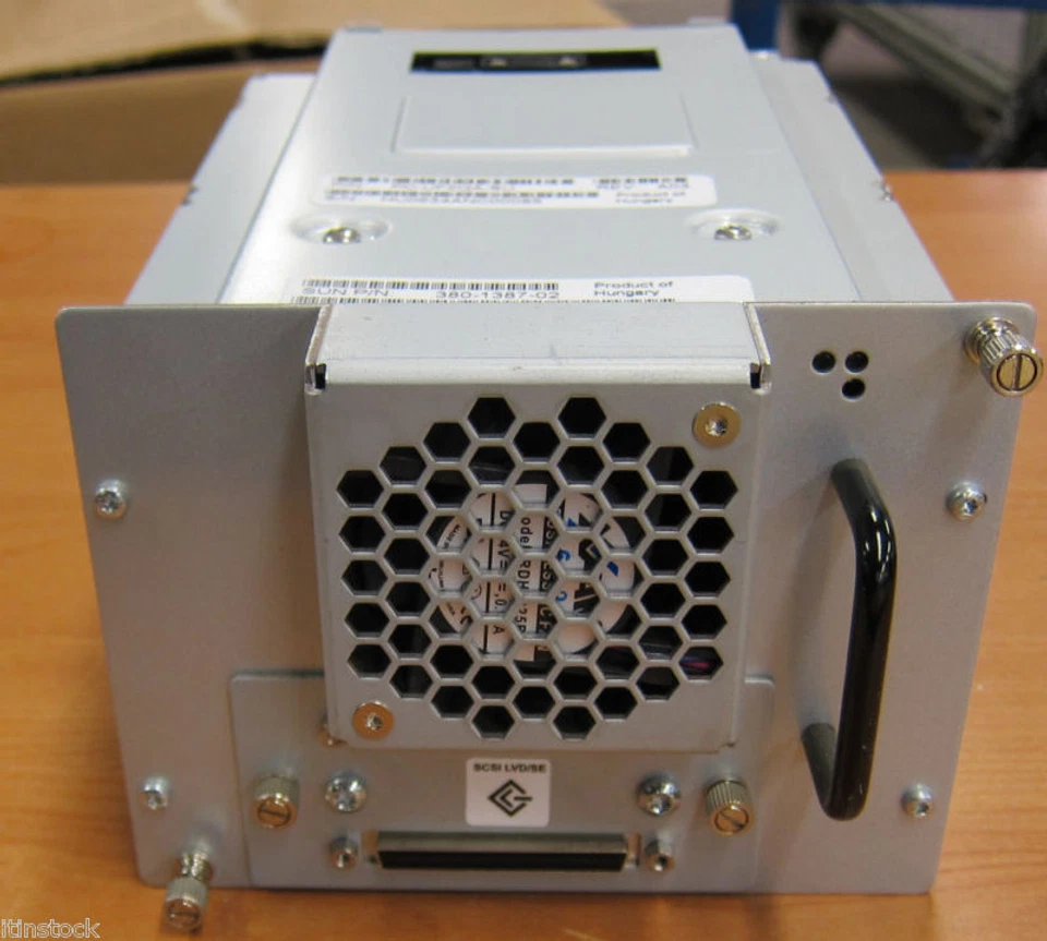 Sun 380-1387 200/400GB Ultrium LTO-2 SCSI LVD Loader Dr - Image 4 of 4