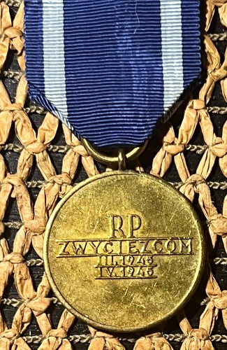 Poland medal - Picture 6 of 6