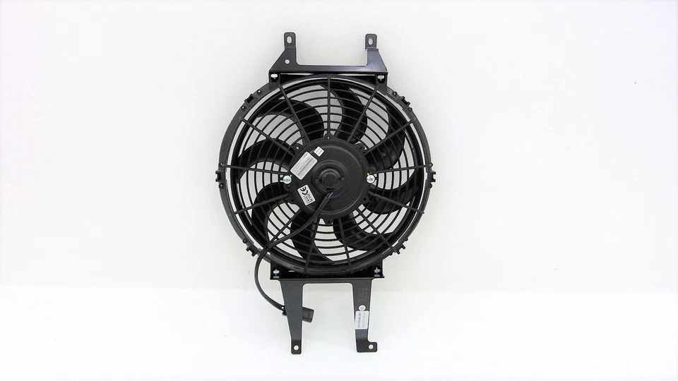 A/C Condenser Fan Assembly Fits Chevrolet C1500 Pickup GMC C1500 Pickup — 第 2/4 张图片