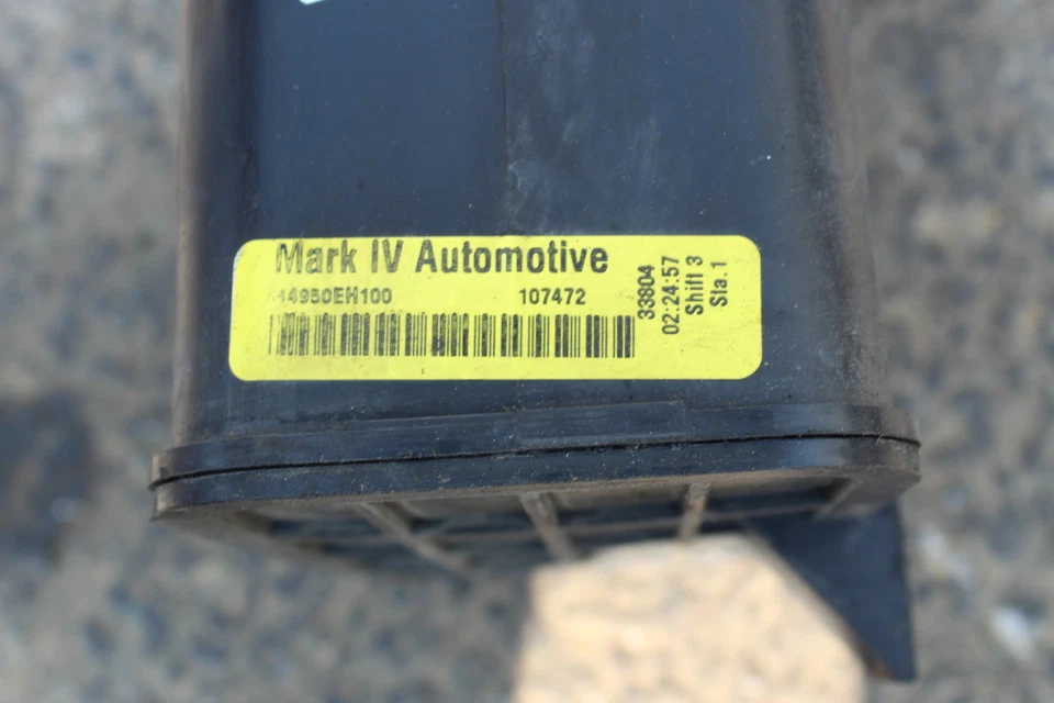 Infiniti M35 M45 2006-2007 bote de carbón caja de filtro de emisiones V287 Foto 2 de 4