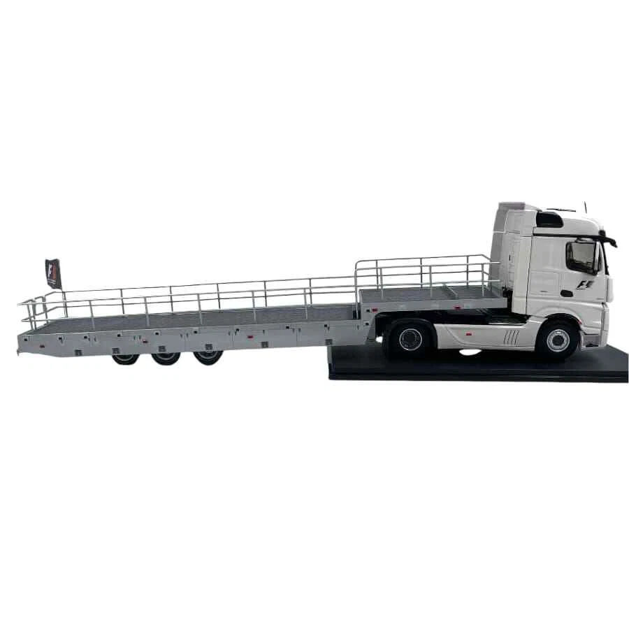 Modellino Camion Eligor/New Ray 1/43 Mercedes Actros Giga Space F1 Piliots Tr... - Immagine 4 di 4