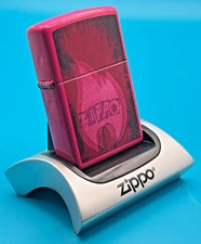 Genuine Brand New 2024 ZIPPO Lighter ABSTRACT BLURRY FLAME Bright Fuchsia Case