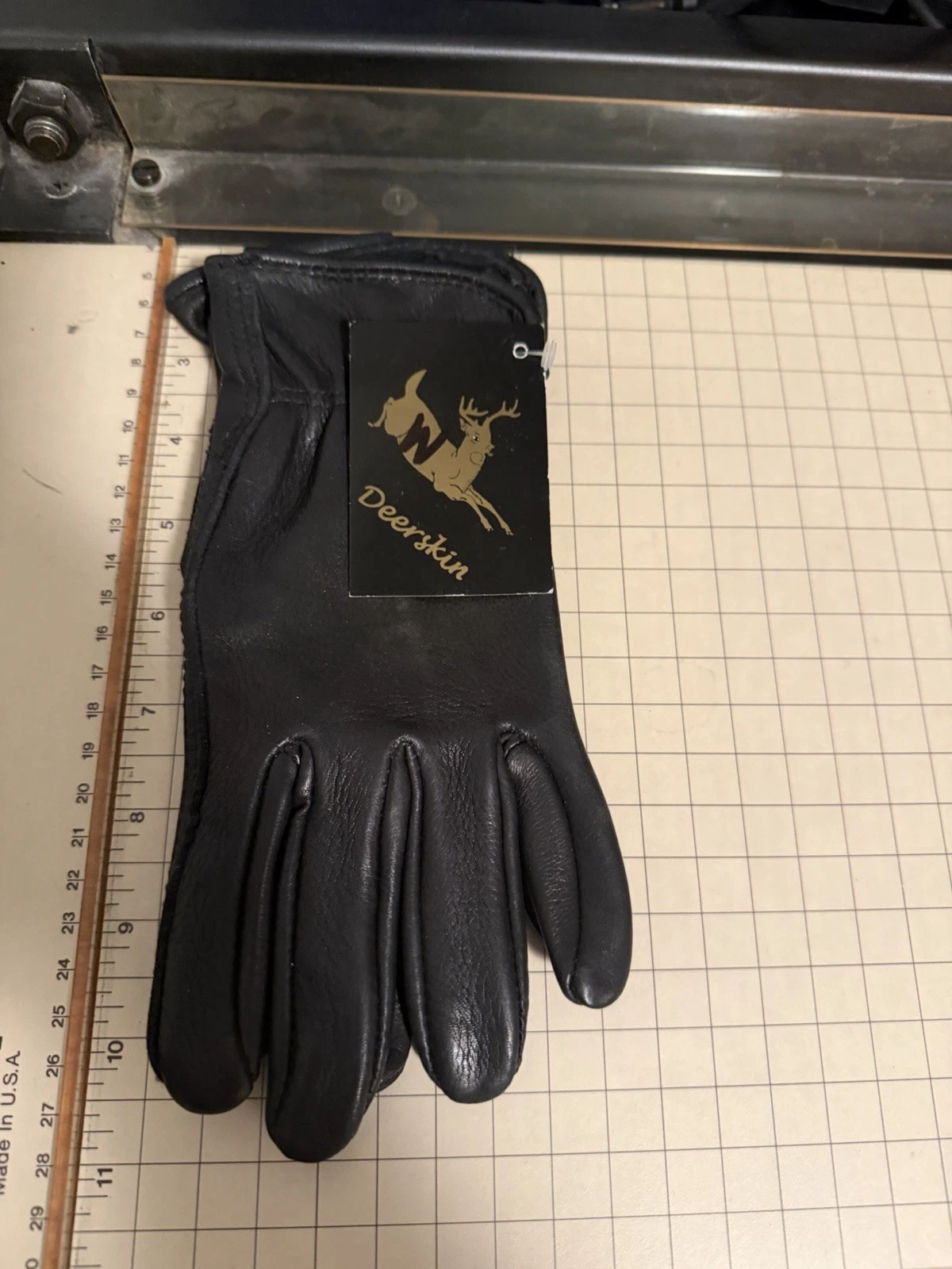 Women’s Deerskin Leather Gloves Black Unlined Casual Real Leather, Medium