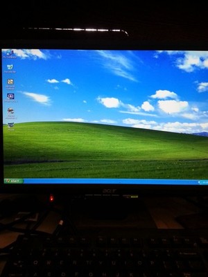 Ventage Compaq Evo D500 Pent 4, 1,ram, 40G HDD,Nvidia GeForcMX400 Windows XP Pro