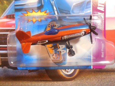 Hot Wheels Mad Propz LOT 4 MADD PROPZ RACING AERIAL ATTACK ALL