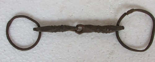 Broca de brida de caballo de hierro de forma única hecha a mano de colección - Imagen 3 de 5