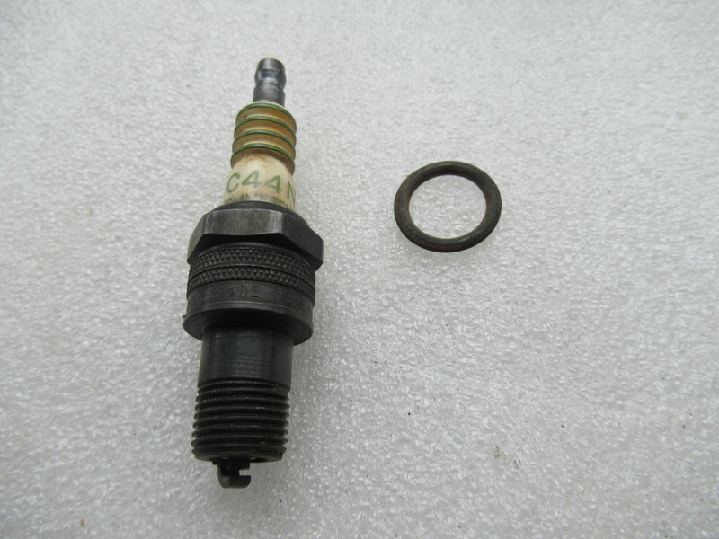 W20 AC Delco C44N Spark Plug OEM New Factory Boat Parts
