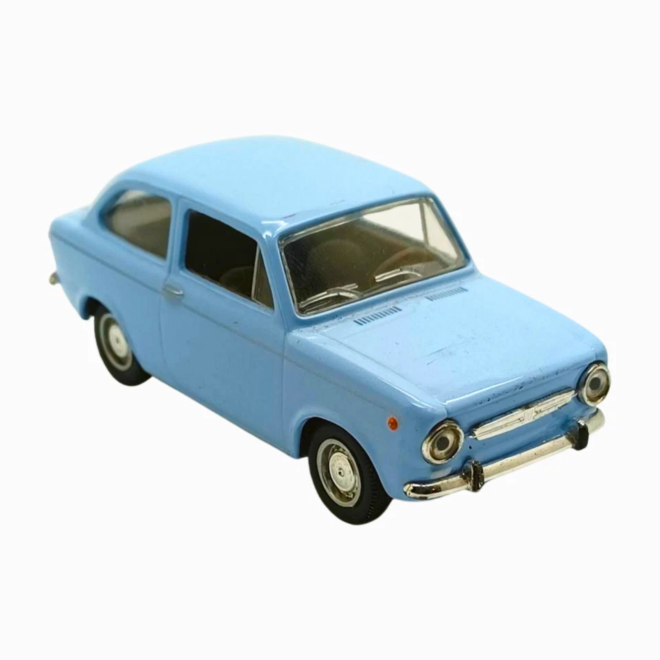 Modellino auto Solido Fiat 850 1966 Azzurro Die Cast da Collezione scala 1:43 - Immagine 3 di 4