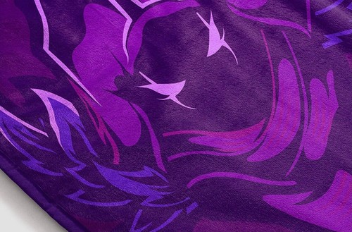 FORTNITE RAVEN EPIC GAME ORIGINAL PLUSH BLANKET SOFTY WARM TWIN (60”x80”) - Picture 7 of 7