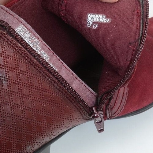 Earth Emerald Women's 9B Burgundy Suede Leather Criss Cross Strap Bootie - Picture 7 of 7