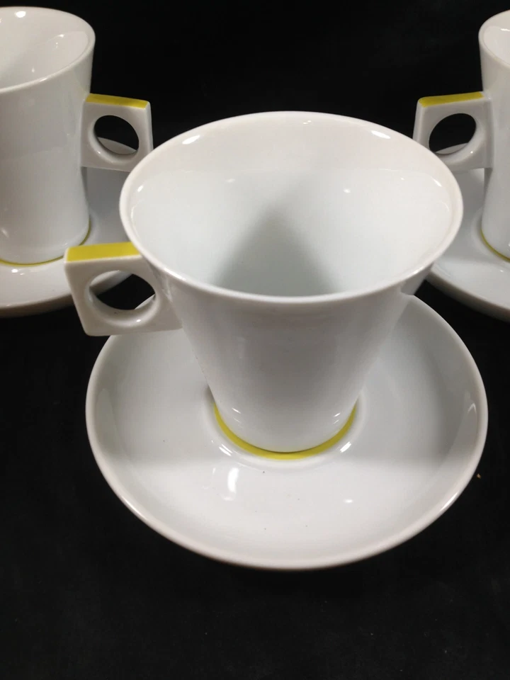 Juego de tres tazas y platillos Nescafé Dolce Gusto amarillo mostaza Foto 2 de 4