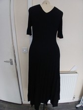 TAHARI BLACK RIB KNIT SWEATER DRESS SZ L/ LARGE