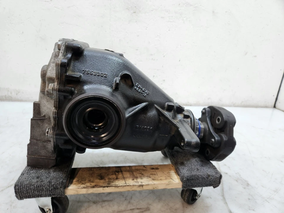 ✅13-15 OEM BMW F01 F02 F06 Alpina B6 B7 Rear Differential Axle Carrier 2.81 157k - Image 3 of 4