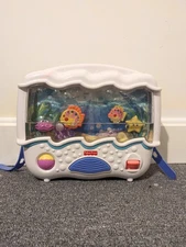 FisherPrice Ocean Wonders Aquarium Crib Soother Musical Light 2002 Vintage Works