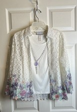 NWT Alfred Dunner 2 Piece Lace Blouse Set Petite Size 6 w/Beaded Chain Necklace