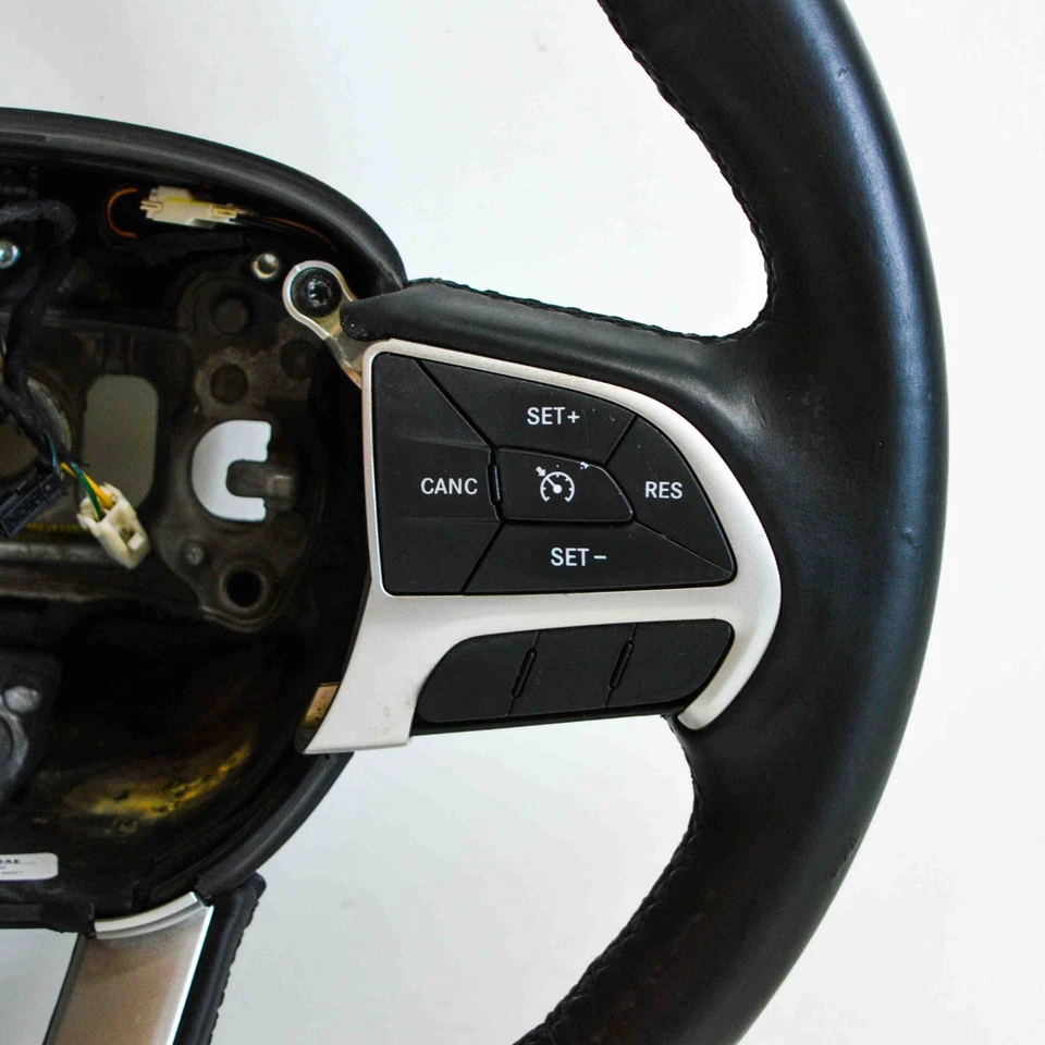 DODGE CHALLENGER Coupe Lenkrad 627133000E 3.6 Benzin 227kw 2016 14469963 - Bild 3 von 4