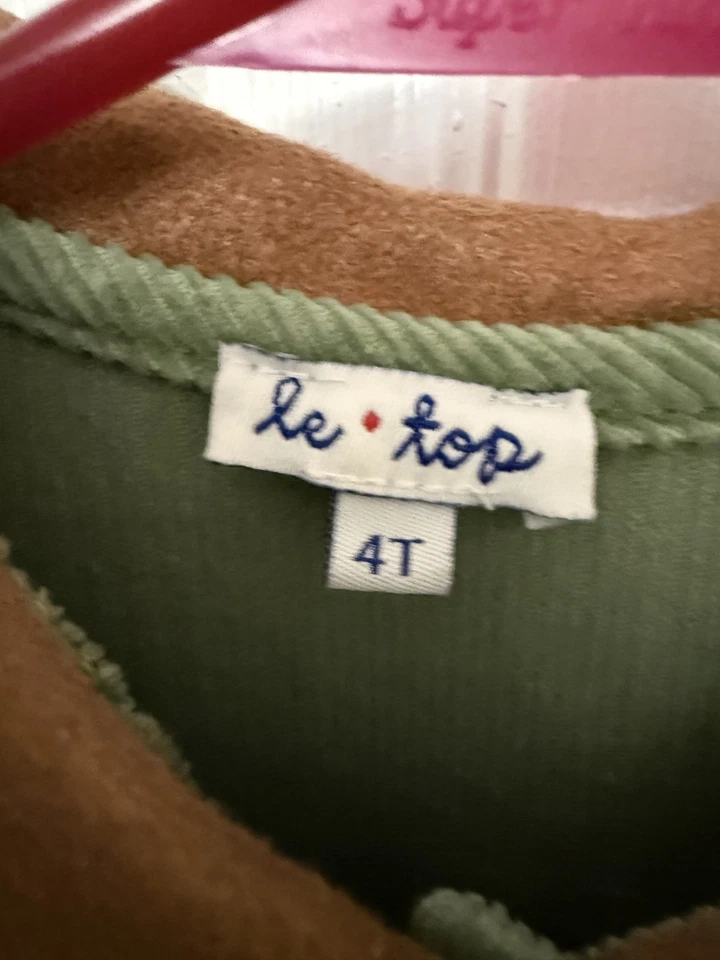 Vestido de pana verde Le Top para niñas con diseños de caballo alrededor del dobladillo talla 4T Foto 3 de 3