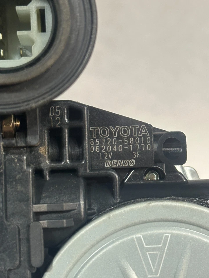 Регулятор окна передней двери левый для Lexus GX470 03–05 годов выпуска с двигателем - Изображение 3 из 3