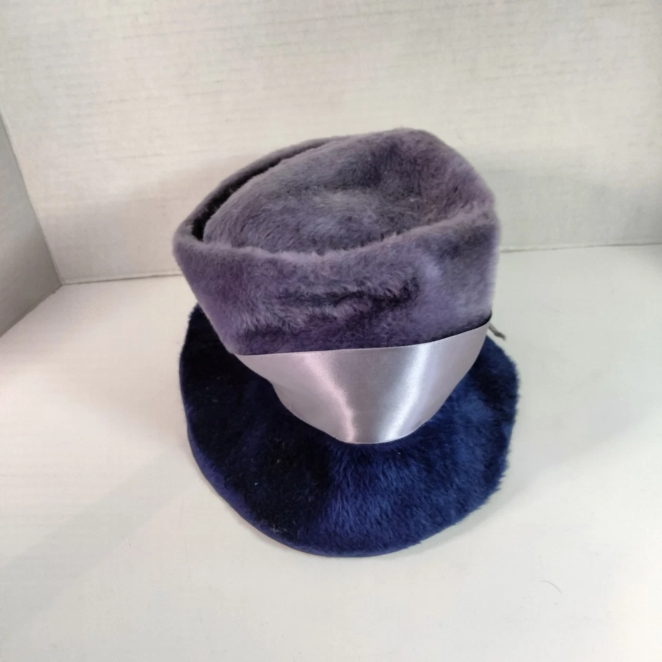 Vintage Ladies Hat Purple Lavender Bow Cloche Fedora Fur 1950s 1960s - Image 4 of 4