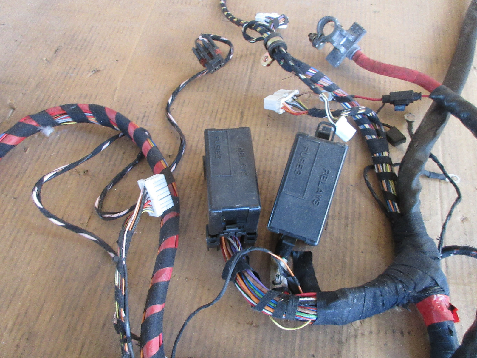 Ferrari 360  - RH Rear Tunnel Cables/WireHarness - P/N 177913