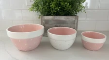 GRACE’S PANTRY Nesting Small Serving Snack Bowls Pink & White Polka Dot Girl