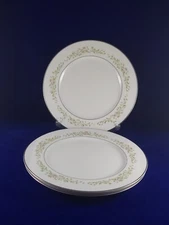 SANGO CHINA COTILLION 3770 PATTER MADE IN JAPAN, 3 DINNER PLATES 10 5/8".
