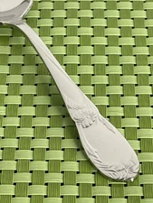 Reed & Barton LA BELLA Stainless 18/10 Glossy NEW Flatware SMART CHOICE B141N