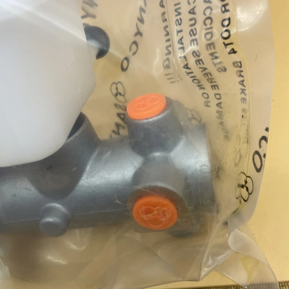 210A0494 Fits Ford Ranger Brake Master Cylinder NOS 2006-2011 Manual Sanyco - Image 3 of 4