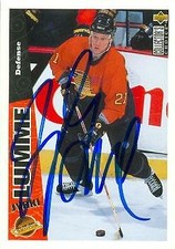 Jyrki Lumme autographed Hockey Card (Vancouver Canucks) 1996 Upper Deck CC #269