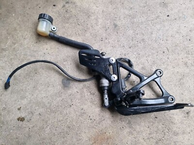 Yamaha YZF R1 RN22 Fußraste Bj 2012 Fußrastenanlage 2009-2014 09-14 