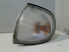 Clignotant Nissan VANETTE