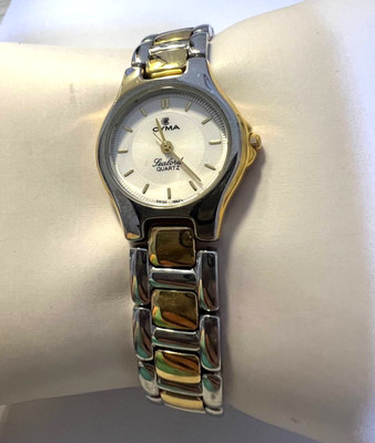 Cyma Watch Sealand Quartz Women s Two Tone Silver Gold Swiss Made Bracelet