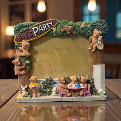 Vintage 3D Bear Photo Frame Title  Bears Party  Resin