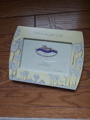 Flavia Floral Photo Frame ''Celebrate The Gifts Of Life'' 6 X 4'' 