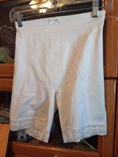 Vintage Exquisite Form Fully L Girdle 855 white Lace Trim On Leg 1960