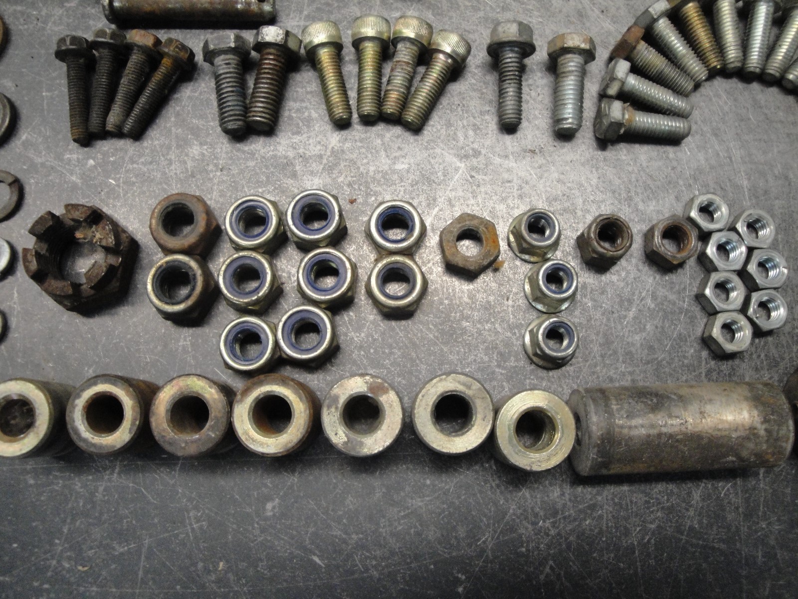 1995 95 SKIDOO SKIDOO 583 MXZ SNOWMOBILE MOTOR BODY MISC BOLTS