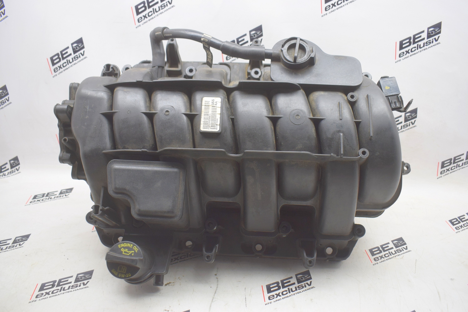 JEEP Grand Cherokee IV WK2 5.7 V8 Ansaugbrücke Ansaugkrümmer LPG 