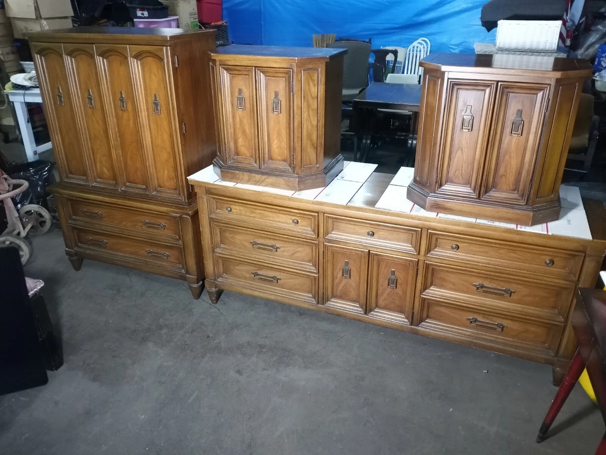White furniture company dresser deals
