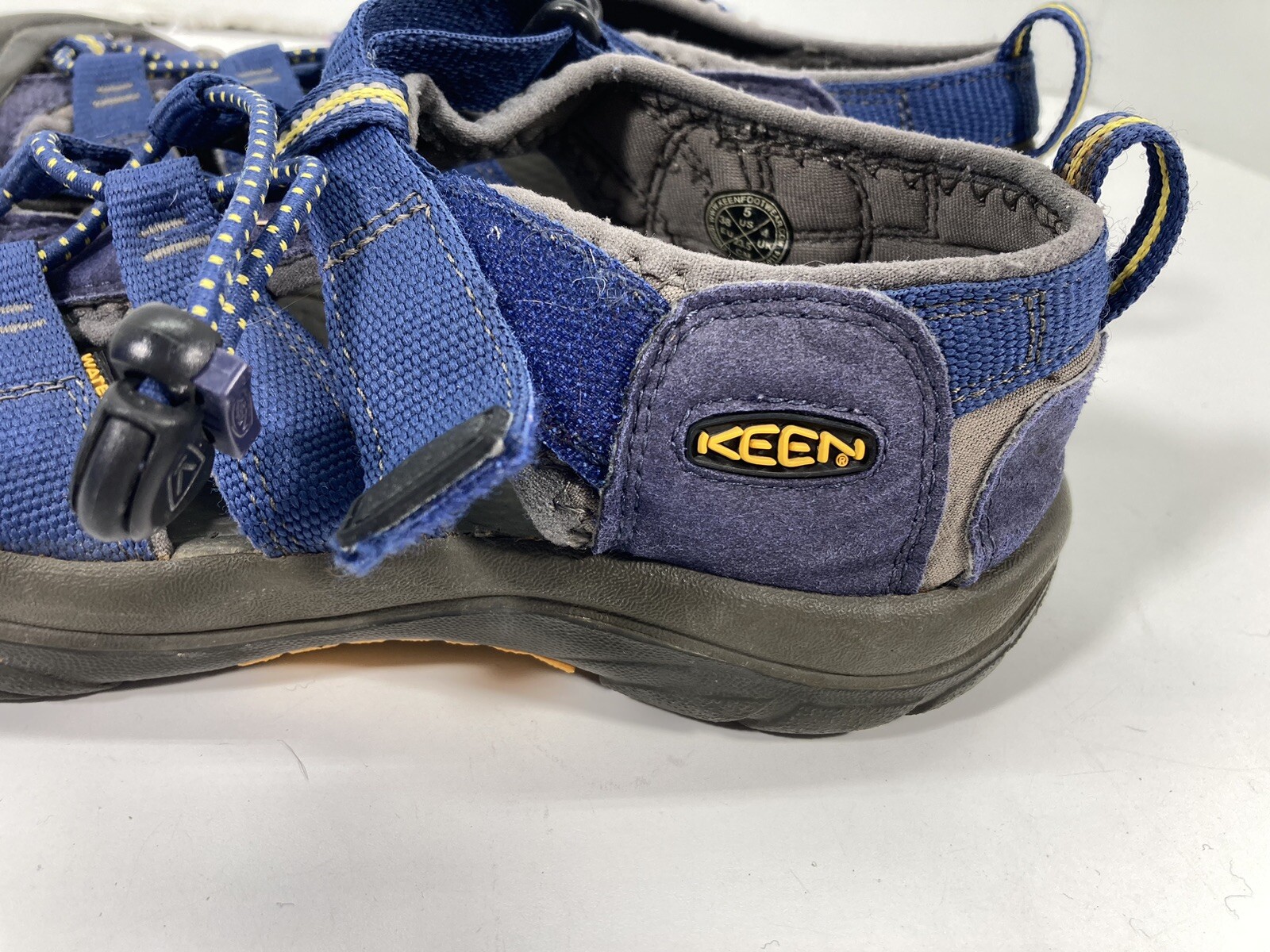 Sandali KEEN Newport H2 scarpe da acqua ragazzi giovani taglia 5 cinturini blu stile 1009962