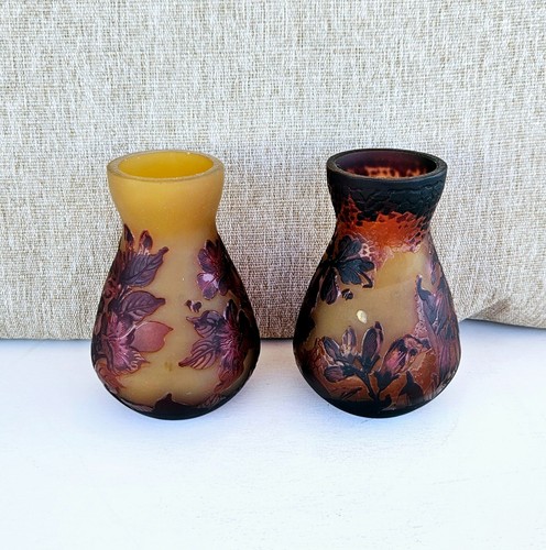 Vintage French Pair Tip Galle Cameo Frosted Glass Vases - Picture 10 of 14