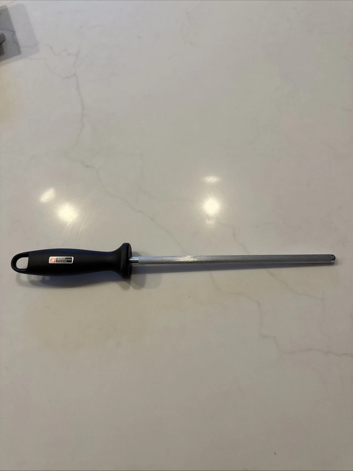 J A Henckels Zwilling Edge Maintenance 9” Knife Sharpening Steel Honing Rod
Opens in a new window or
