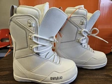 THIRTYTWO SHIFTY WOMEN'S SNOWBOARD BOOTS SIZE 6 8205000200100 HEAT MOLDABLELINER