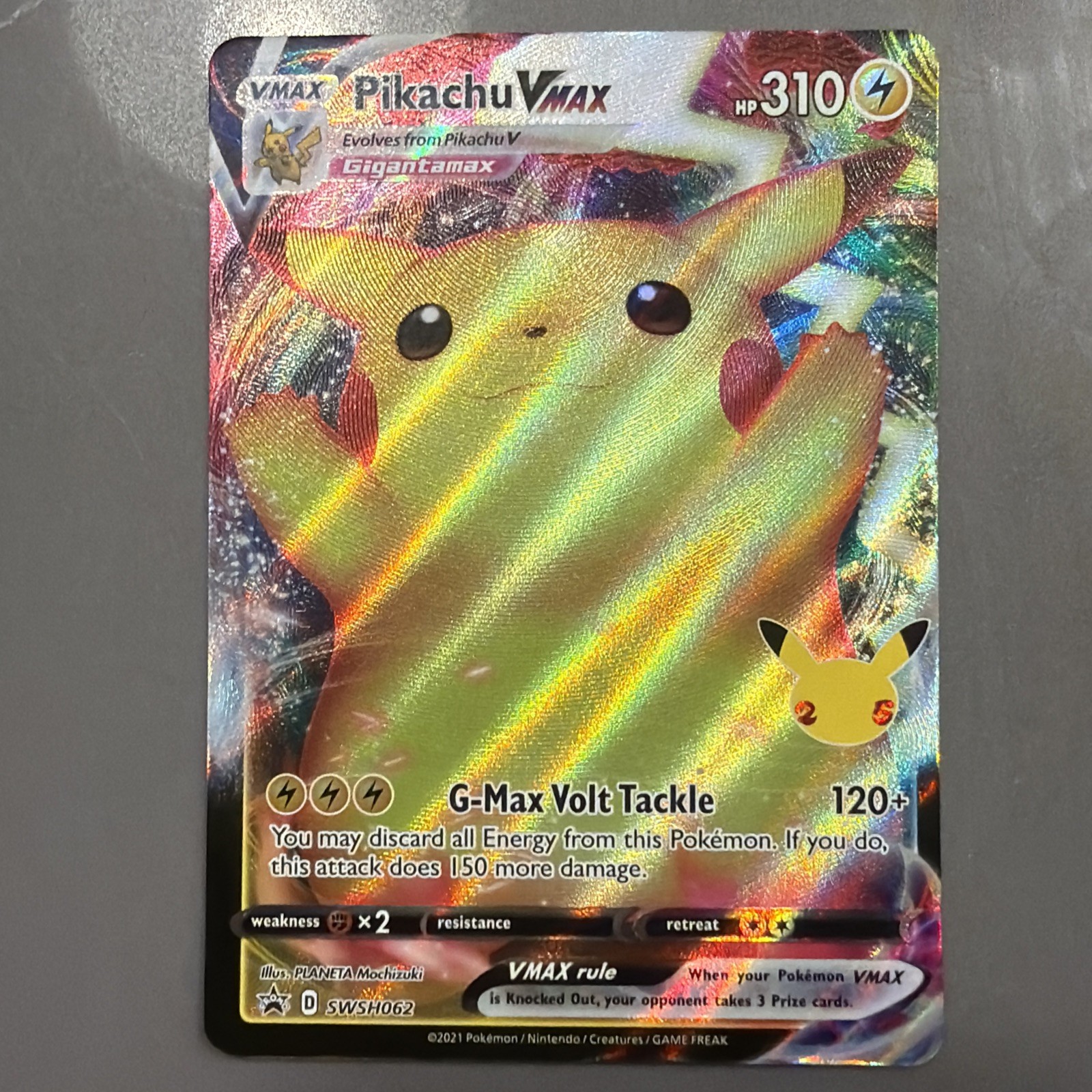 Pikachu VMAX Black Star Promo SWSH062 Celebrations Pokémon TCG
