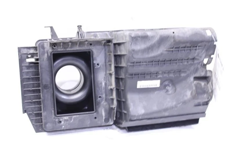 CAJA LIMPIADOR DE AIRE Volvo C30 C70 S40 V40 V50 V70 XC70 2004-2013 1068282 Foto 3 de 4