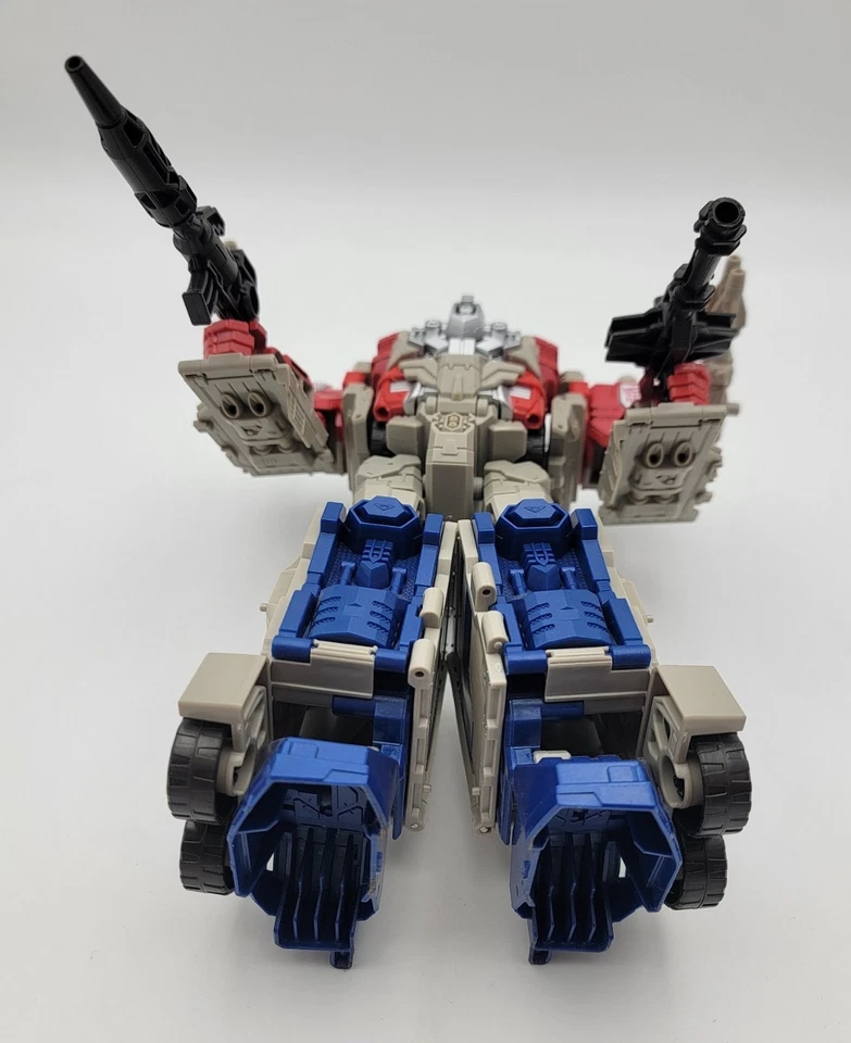 Hasbro Transformers Titans Return Leader Powermaster Optimus Prime Figure 2016 - Image 3 of 4