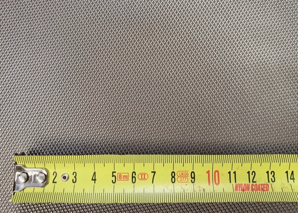 PVC Polster- Möbel- Deko Stoff 3D Metallic Optik Glänzend Taupe FABLED Meterware - Bild 2 von 4