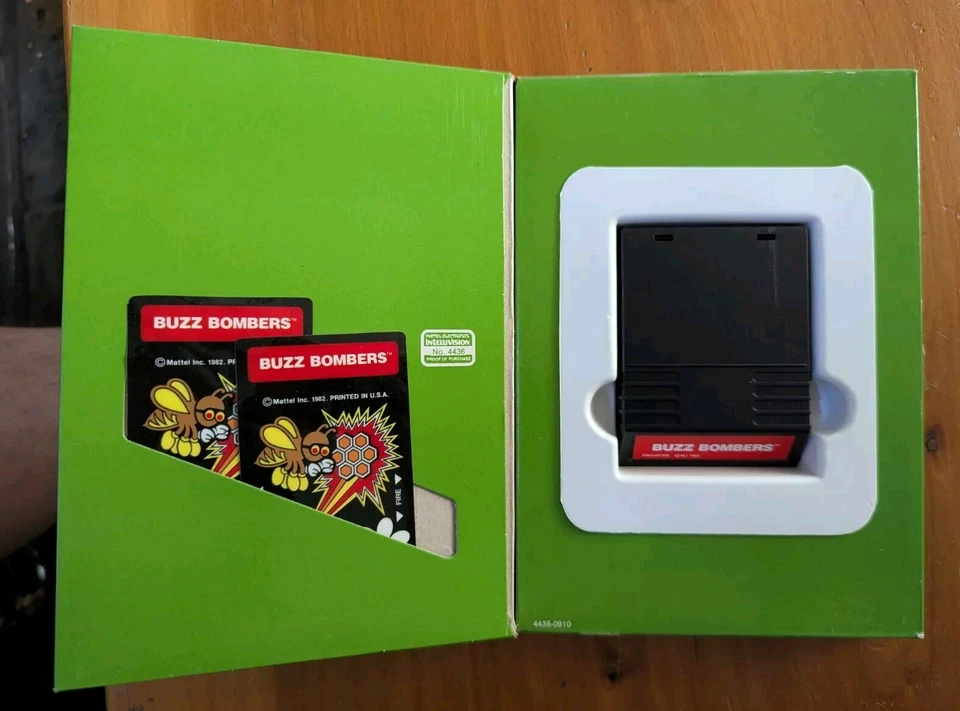 Buzz Bombers - Mattel Intellivision - In Box With Overlays - Image 4 of 4