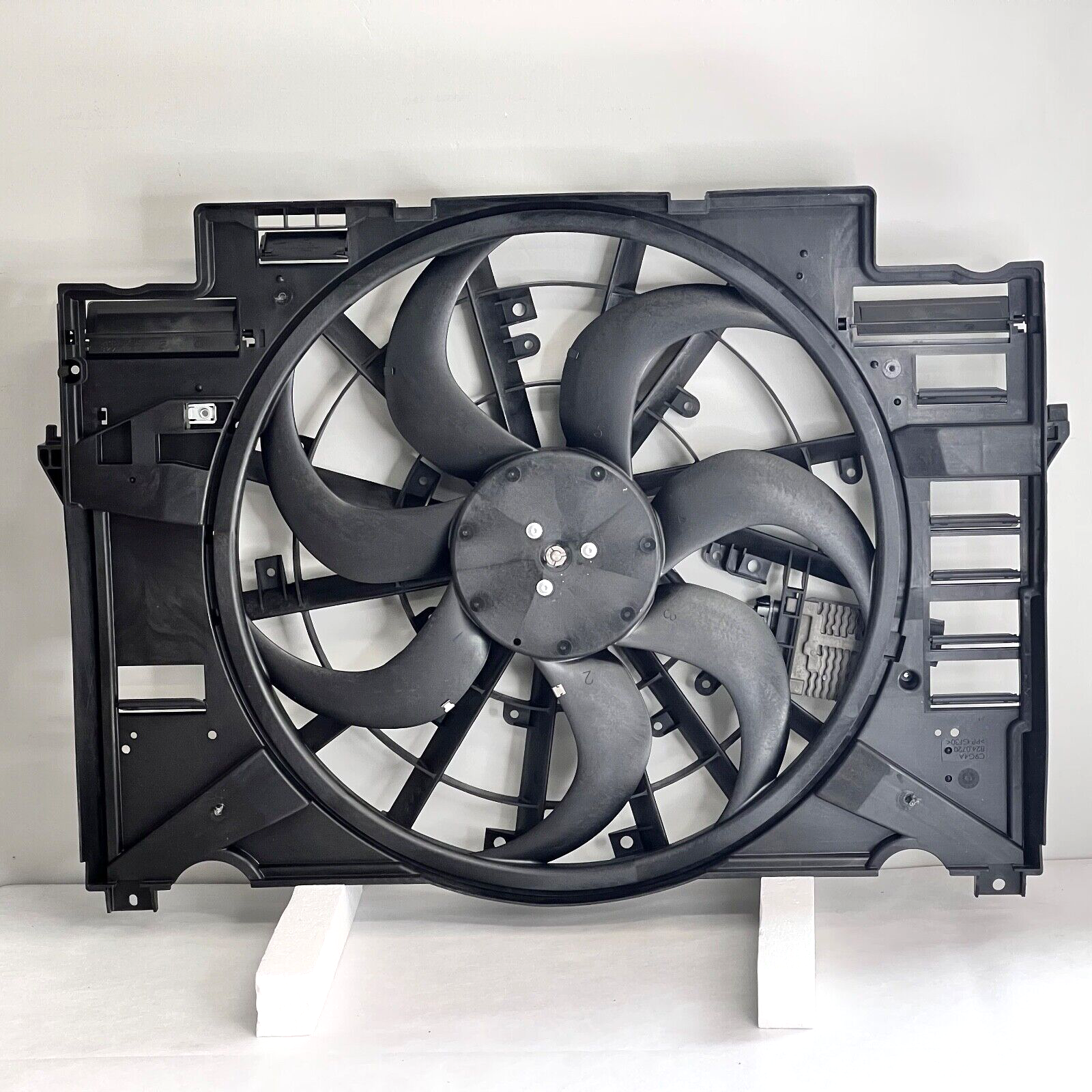 トヨタ プリウス ZVW30 ZVW35　Aragosta車高調（フロントのみ） トヨタ プリウス ZVW30 ZVW35 Aragosta車高調（フロントのみ） トヨタ